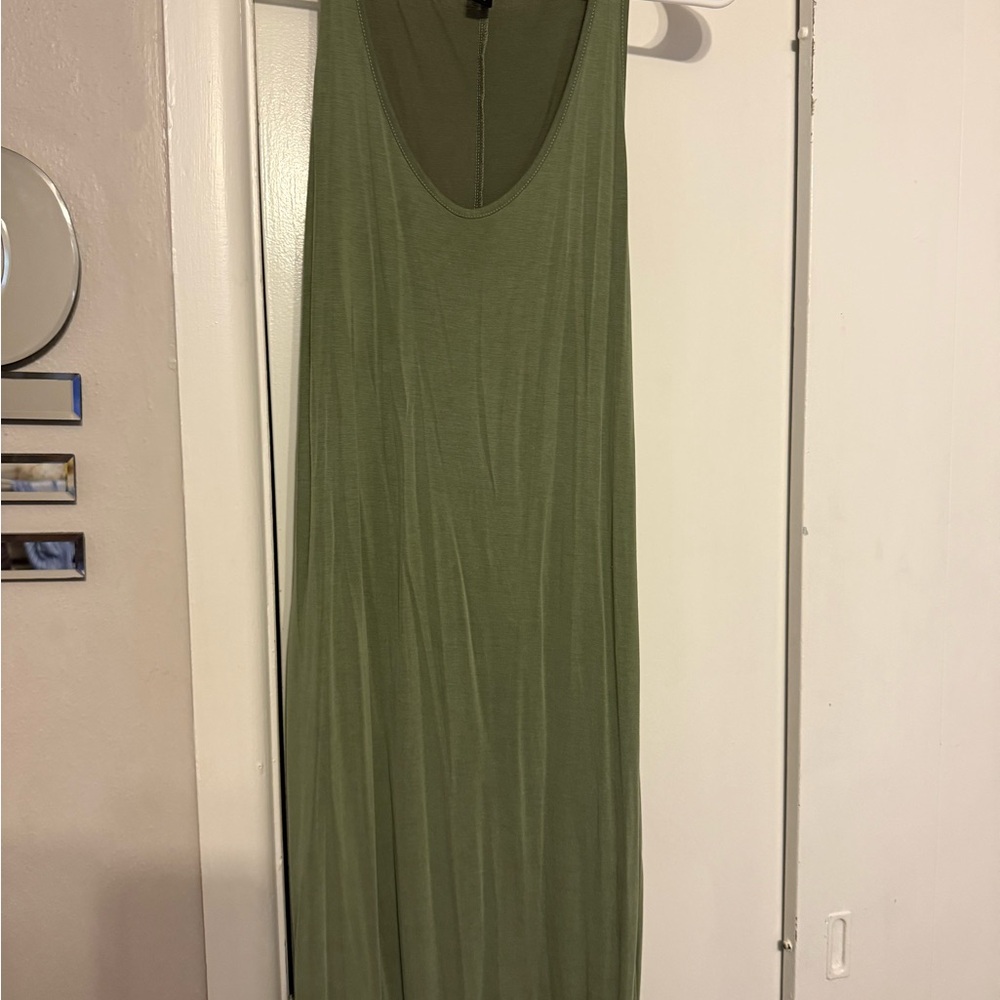 Forever 21 Green Sleeveless Sheath Dress